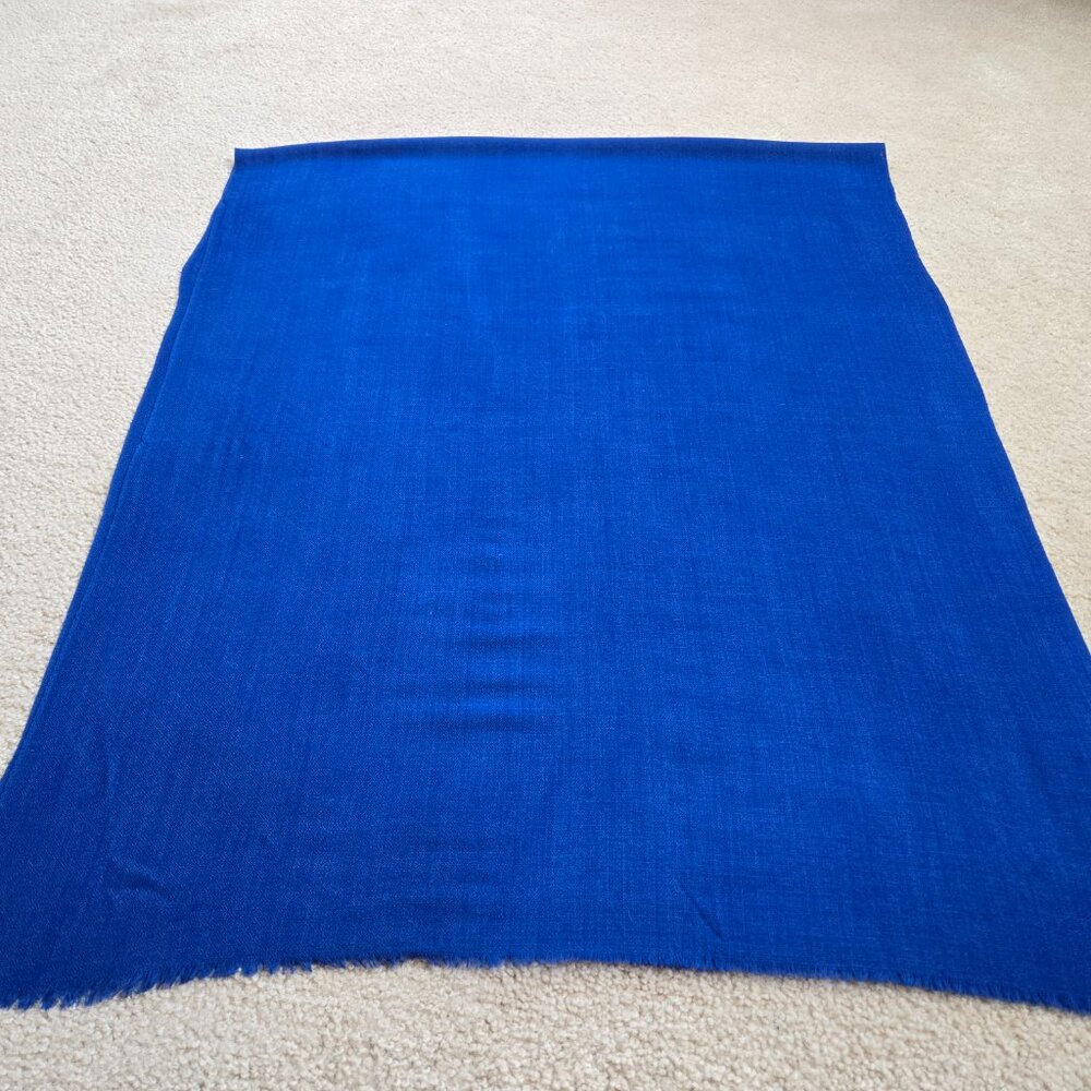 NWOT Royal Blue Cashmere Woven Scarf Lightweight Perfect - Picture 2 of 6